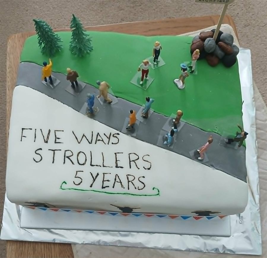 Fiveways Strollers celebrate 5 years with a cake